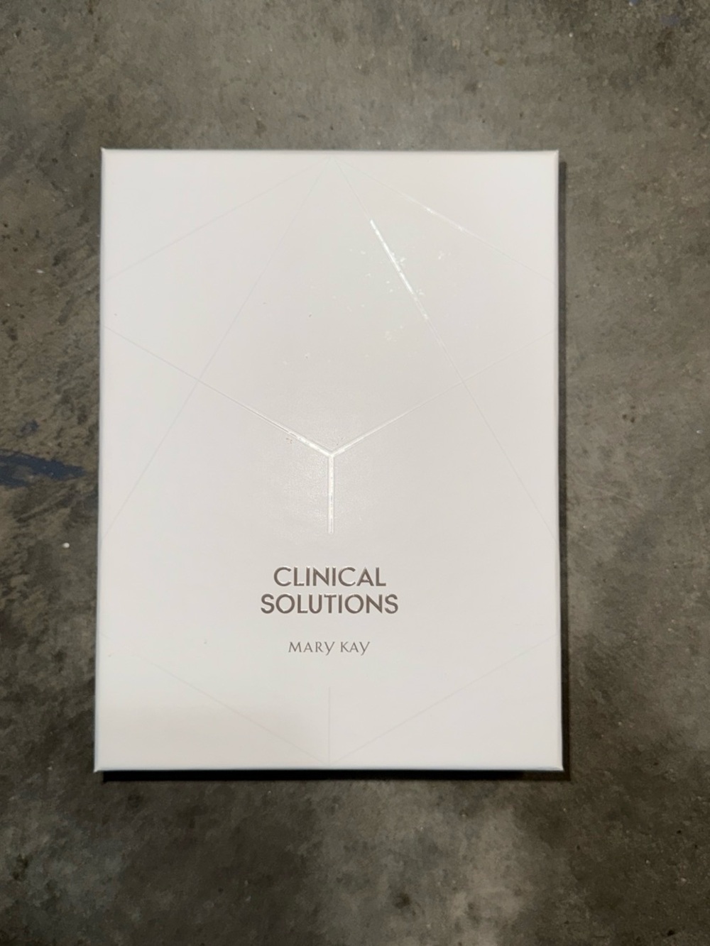 Mary Kay Clinical Solutions Skincare Set - White and Gold Accents